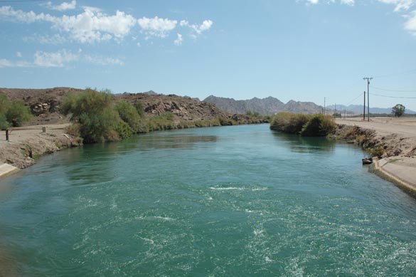 Gila Canal near Yuma, Arizona (2007)